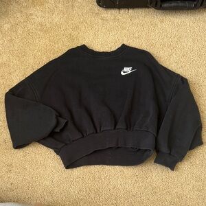 Nike Girl's Black Crew Neck Crop Sweater